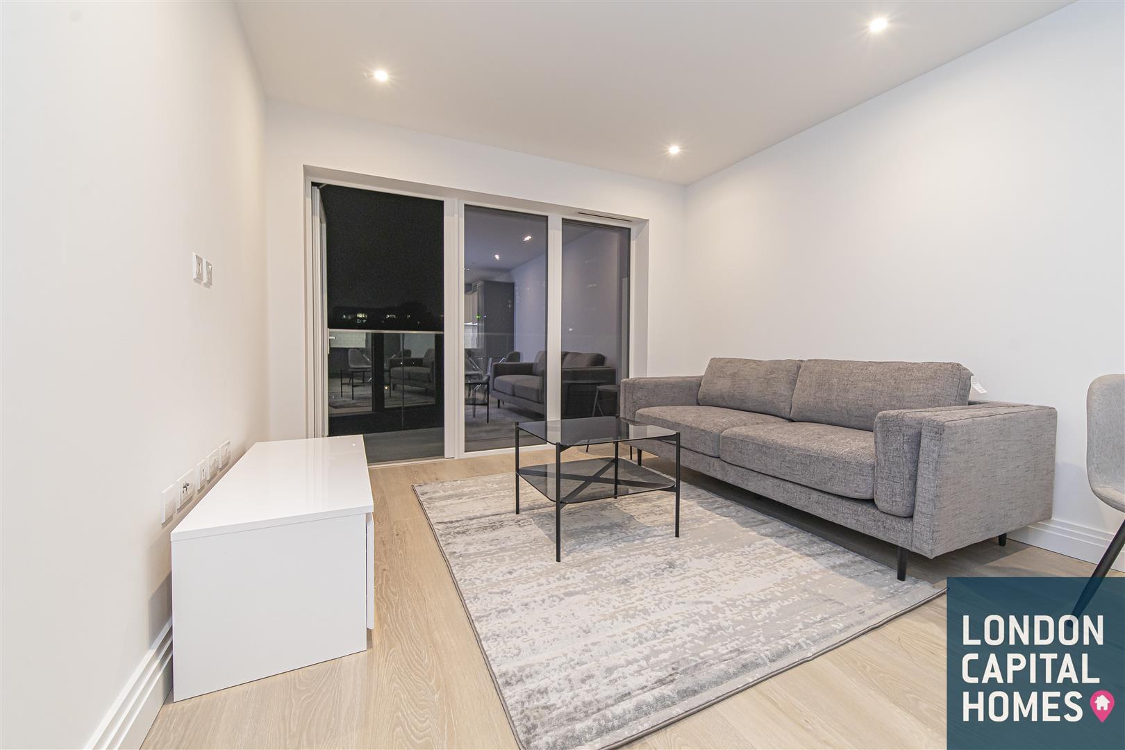 1 bed property in Filmworks Walk, London
